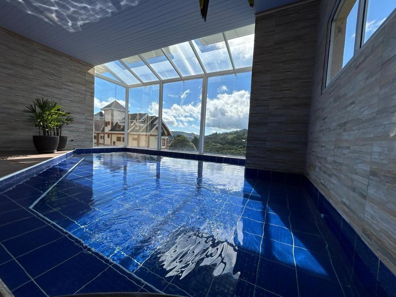 Pousada Kaliman Campos Do Jordao - Luxo ภายนอก รูปภาพ